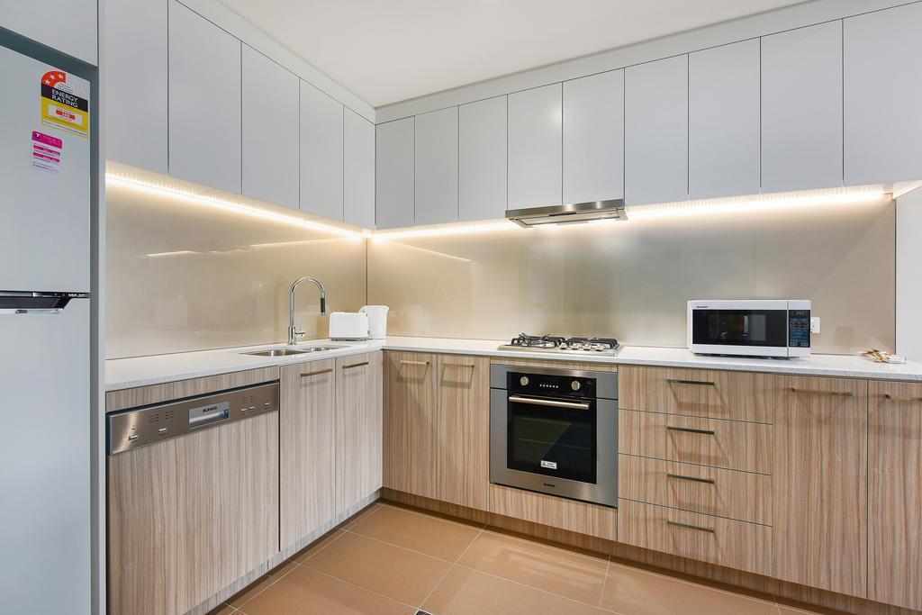 Vision On Morphett Adelaide Central ภายนอก รูปภาพ
