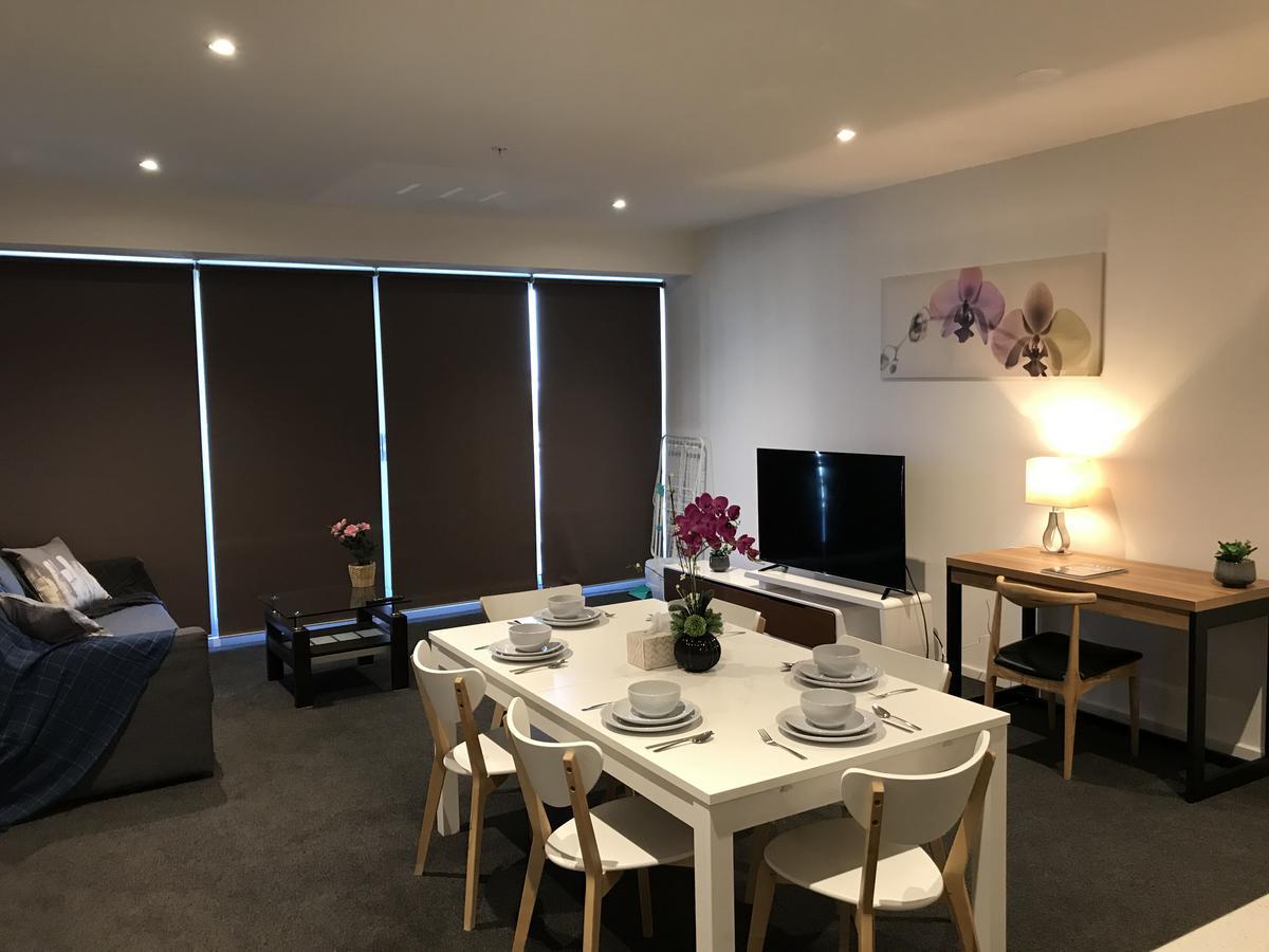 Vision On Morphett Adelaide Central ภายนอก รูปภาพ